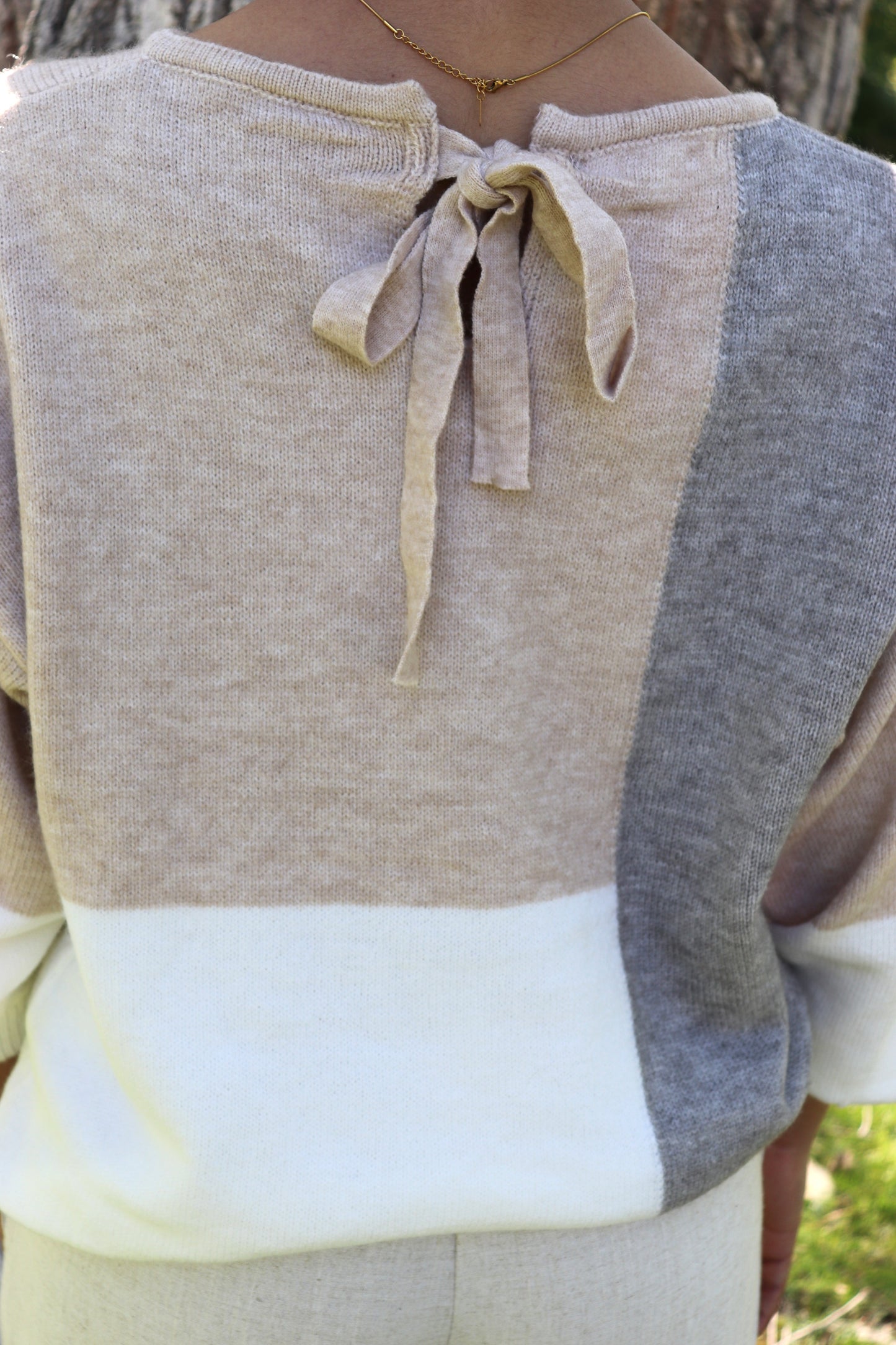 Oatmeal Coloblock pullover